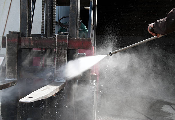 Best Parking Lot and Garage Cleaning  in Hillsboro, ND